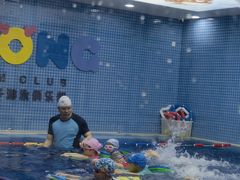 -龙格亲子游泳·水育早教运动中心(绿宝中心)