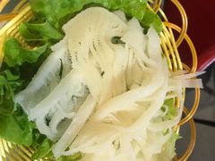 -龙虾风暴(松江店)