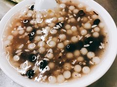 -芳婆糕团店(王府大街店)