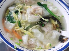 -长人馄饨铺(解放街店)