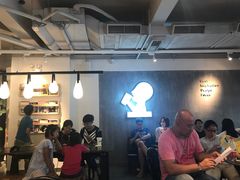 大堂-喜茶(佛山顺德大良东乐路店)
