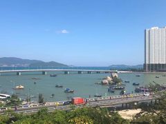 -芽庄中心购物广场