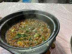 臭豆腐煲-阿隆煲店(秀仁苑店)