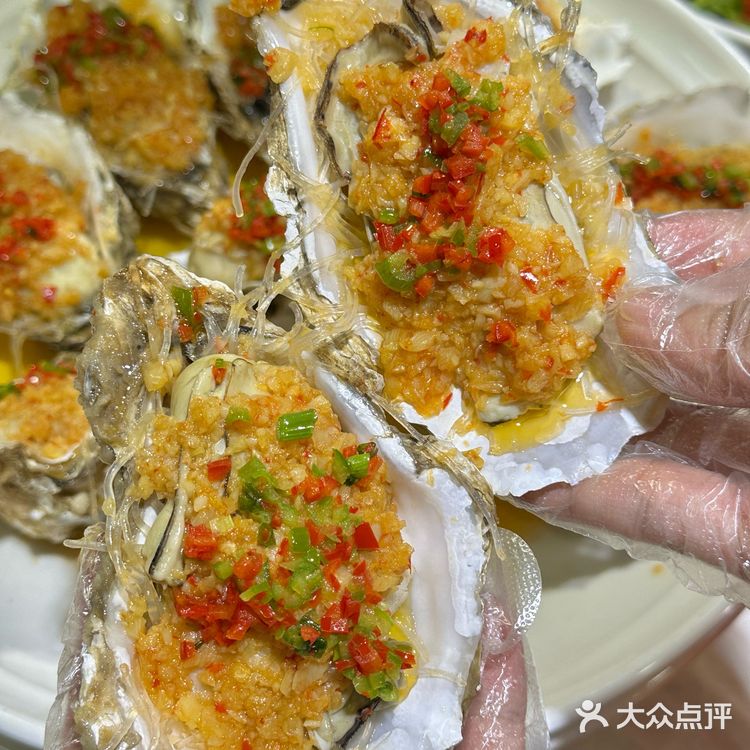 南京旅游一定要来玄武湖老牌龙虾店‼️