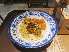 -陕味食族油泼面(工商大学店)