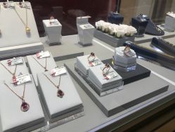 -萃华金店(罗斯福广场店)