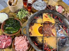 -正南齊北重庆老火锅(光华村直营店)
