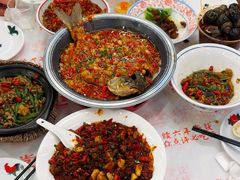 -堂瓦里·33年传统赣菜(第一街区店)