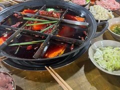 -正南齊北重庆老火锅(光华村直营店)