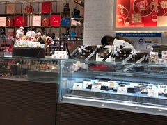 -VENCHI 闻绮(北京国贸商城店)