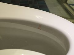 -喜鹊愉家酒店(郑州曼哈顿博览中心地铁站店)