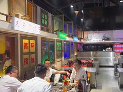 -马路牙子烧烤音乐酒馆(望京店)