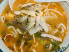 老酸菜牛肋条面-阿彬生炒牛肉面(解放路店)