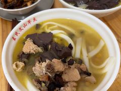 -文山荷鲜居(翠湖店)