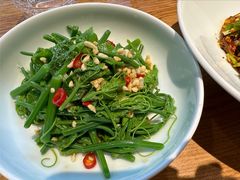 木姜子伴丝瓜尖-一坐一忘云南菜(嘉里中心店)