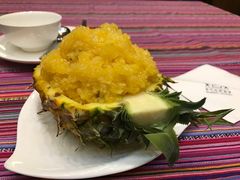 -香巴拉云南餐厅(华莱坞店)