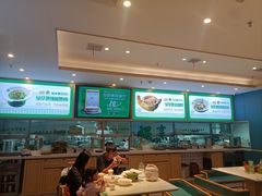 -绿草地·湘菜(7mall店)