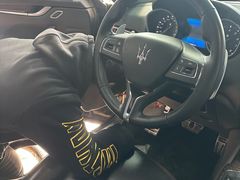 -车里行间汽车会员俱乐部·KSG隐形车衣星光店
