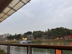 -东馆和天下特色餐饮(工农店)