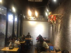 大堂-云味馆·云南菜·云南米线(沙井华润店)