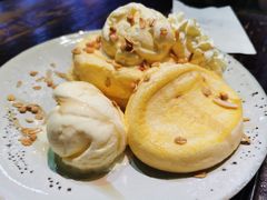 冰激淋松饼-MIKAKU(万达广场上海宝山店)