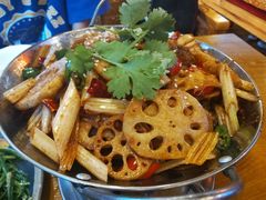 -民食香·腊排骨野生菌美食(木府店)