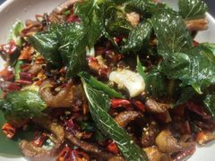 -红东阁东北菜烤肉酒馆(CROSS万象汇店)