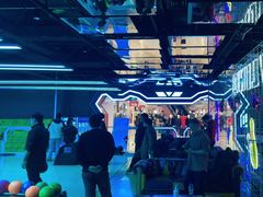 -世代星球·保龄球·镭战真人CS·团建(杨浦店)