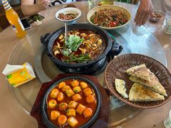 -都江堰石锅鱼