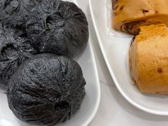-李与白包子铺(桐梓林店)