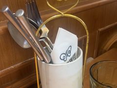 -秘密旅行Bonjour(黑金冠 江南西店)