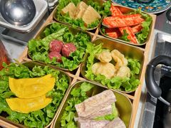 -尚尚仙·酸汤猪手·猪肚鸡火锅(华联万柳购物中心店)