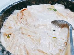 -墨脱石锅椰子鸡•香草鸭•东山羊(大东海店)