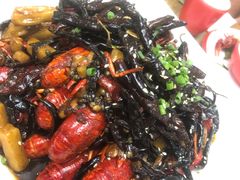 -海岛八号龙虾烧烤田鸡(蓝天路总店)