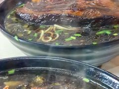 -小龙大肉面馆