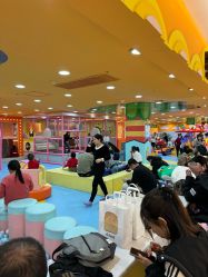 -宝贝渡口儿童游乐园(华南安盛店)