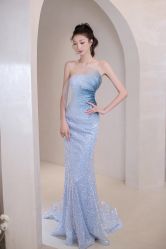 -洋洋婚纱品牌集合店