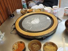 -阿昌白族石板烧·菌锅(大理古城店)