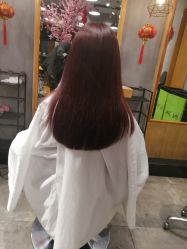 -时尚殿堂明星门店