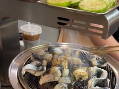 -围炉肉舍•炭烤活鳗•丹东海鲜烤肉(步行街店)