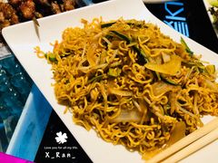 -蓝尊量贩(黄河路店)