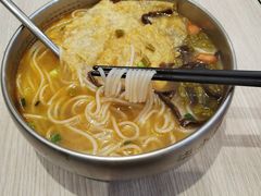 -柒小螺·螺蛳粉(奥园广场店)