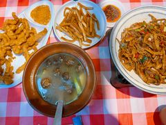庐山菌王汤-望庐说·本地菜馆