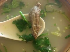 -烤鸭肉夹馍鸭汤店