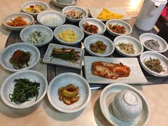 -金顺韩式烤肉·网红烤肉店(广利路店)