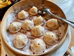 黑松露灌汤小笼包-宁波柏悦酒店·钱湖渔港