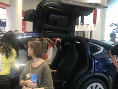 -TESLA 特斯拉(广州天环广场体验店)