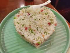 俄式茴香烟肉炒饭-老厨家(中央大街西七道街店)