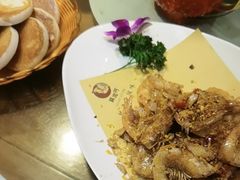 -黄泥岗·地道湖北菜(奥特莱斯店)