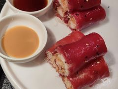 红米脆皮鲜虾肠-蝴蝶里·粤菜·点心(滨江龙湖店)